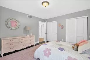 725 Vernon Dr, Rostraver, PA 15012 - Photo 24