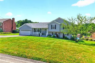 725 Vernon Dr, Rostraver, PA 15012 - Photo 46