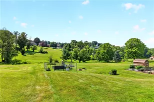 725 Vernon Dr, Rostraver, PA 15012 - Photo 40
