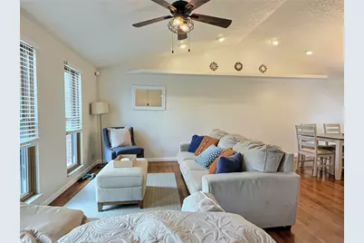 133 Westminster Dr, Monroeville, PA 15146 - Photo 4