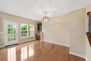 805 Pointe View Dr, Adams Township, PA 16046 - Photo 14
