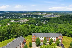805 Pointe View Dr, Adams Township, PA 16046 - Photo 6