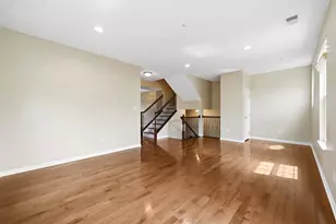 805 Pointe View Dr, Adams Township, PA 16046 - Photo 12