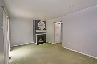 454 Willow Ct, Ross Twp, PA 15237 - Photo 6