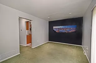 454 Willow Ct, Ross Twp, PA 15237 - Photo 8