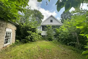 235 Kangaroo Hill Rd, Sewickley Township, PA 15660 - Photo 10
