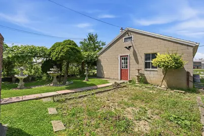 38 Franklin Avenue, Ellwood City, PA 16117 - Photo 8