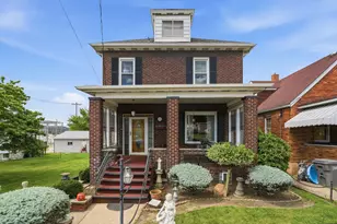 38 Franklin Ave, Ellwood City, PA 16117 - Photo 2