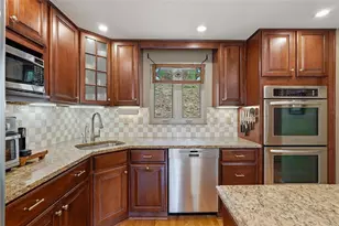4 Allendale Pl, Pittsburgh, PA 15228 - Photo 18