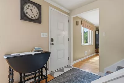 4 Allendale Place, Pittsburgh, PA 15228 - Photo 8