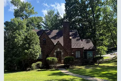 121 Woodhaven Ln, Ross Twp, PA 15237 - Photo 1