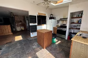 333 Amabell St, Pittsburgh, PA 15211 - Photo 10