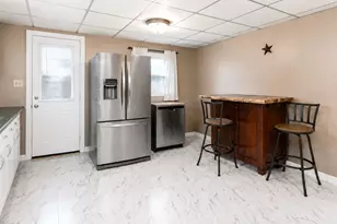 58 Kuntz St, Harrison Township, PA 15065 - Photo 4