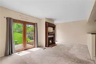 3115 Camberly Dr, Hampton, PA 15044 - Photo 4