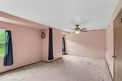 3115 Camberly Dr, Hampton, PA 15044 - Photo 14
