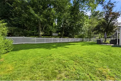 1318 Plantation Dr, Bethel Park, PA 15102 - Photo 40