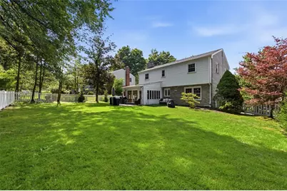 1318 Plantation Dr, Bethel Park, PA 15102 - Photo 38