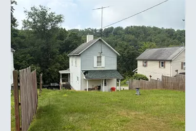 256 Leckrone Highhouse, German Township, PA 15458 - Photo 4