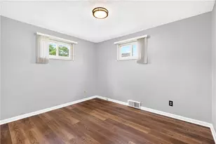 142 Helena St, West Mifflin, PA 15122 - Photo 12