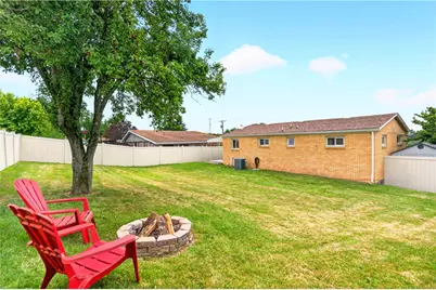 142 Helena Street, West Mifflin, PA 15122 - Photo 2