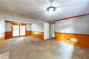 313 Meadow Dr, Cranberry Township, PA 16066 - Photo 24