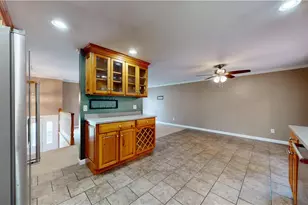 313 Meadow Dr, Cranberry Township, PA 16066 - Photo 12