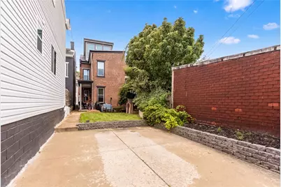 3949 Howley St, Pittsburgh, PA 15224 - Photo 32