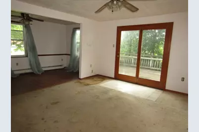 821 Veronica Dr, Pittsburgh, PA 15235 - Photo 10