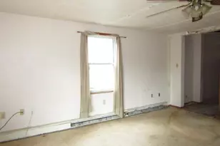 821 Veronica Dr, Pittsburgh, PA 15235 - Photo 12