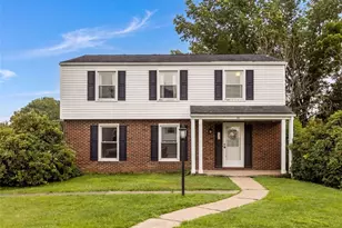 26 Mohawk, Hempfield Township, PA 15601 - Photo 2