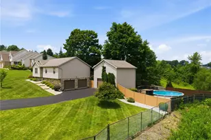 422 Primrose Dr, Unity Township, PA 15601 - Photo 34