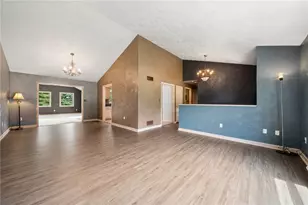 422 Primrose Dr, Unity Township, PA 15601 - Photo 4