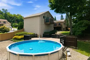 422 Primrose Dr, Unity Township, PA 15601 - Photo 32