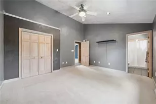 422 Primrose Dr, Unity Township, PA 15601 - Photo 10