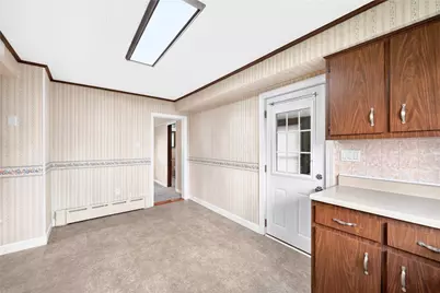403 Perry Avenue, Washington Township, PA 15012 - Photo 10