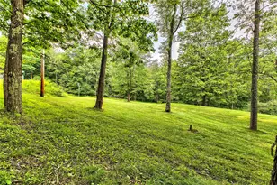 101 Gogo Lake Dr, Rayne Township-Ernest, PA 15701 - Photo 18