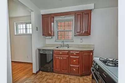 638 Elaine Drive, Pittsburgh, PA 15236 - Photo 4