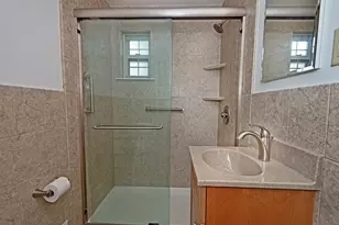638 Elaine Dr, Pittsburgh, PA 15236 - Photo 8