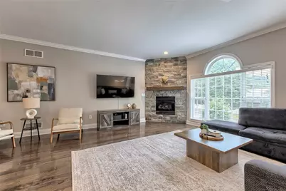 7010 Crider Rd, Adams Township, PA 16046 - Photo 10
