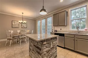 7010 Crider Rd, Adams Township, PA 16046 - Photo 8
