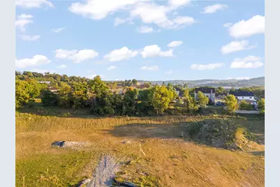 2216 Watchfield Dr, South Park, PA 15129 - Photo 8