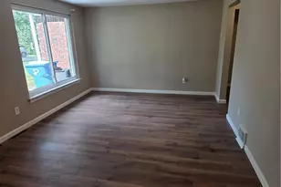 745 MacFarlane Dr, Pittsburgh, PA 15235 - Photo 6