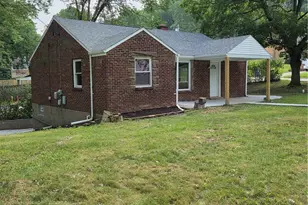 745 MacFarlane Dr, Pittsburgh, PA 15235 - Photo 2