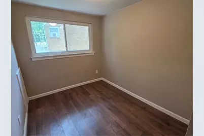 745 Macfarlane Dr, Pittsburgh, PA 15235 - Photo 16