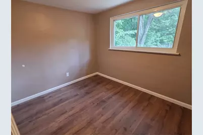 745 Macfarlane Dr, Pittsburgh, PA 15235 - Photo 18