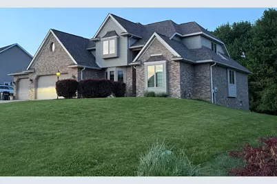 136 Meadow Drive, Chippewa Township, PA 15010 - Photo 4
