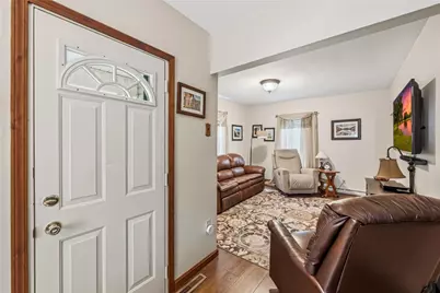 50 S 7th St, Sharpsville, PA 16150 - Photo 4