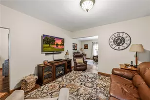50 S 7th St, Sharpsville, PA 16150 - Photo 8