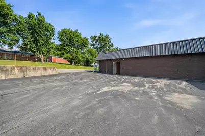 2400 Darlington Road, Chippewa Township, PA 15010 - Photo 16