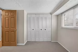 8101 Revere Pl, Hopewell Township, PA 15001 - Photo 22